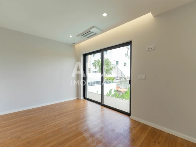 Moradia T4 para Venda em Mancelos Foto 19