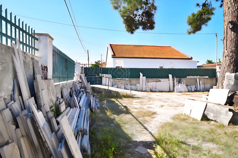 Armazém para Venda em Quinta do Conde Foto 10