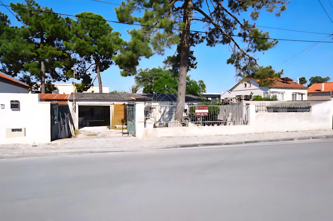 Armazém para Venda em Quinta do Conde Foto 4