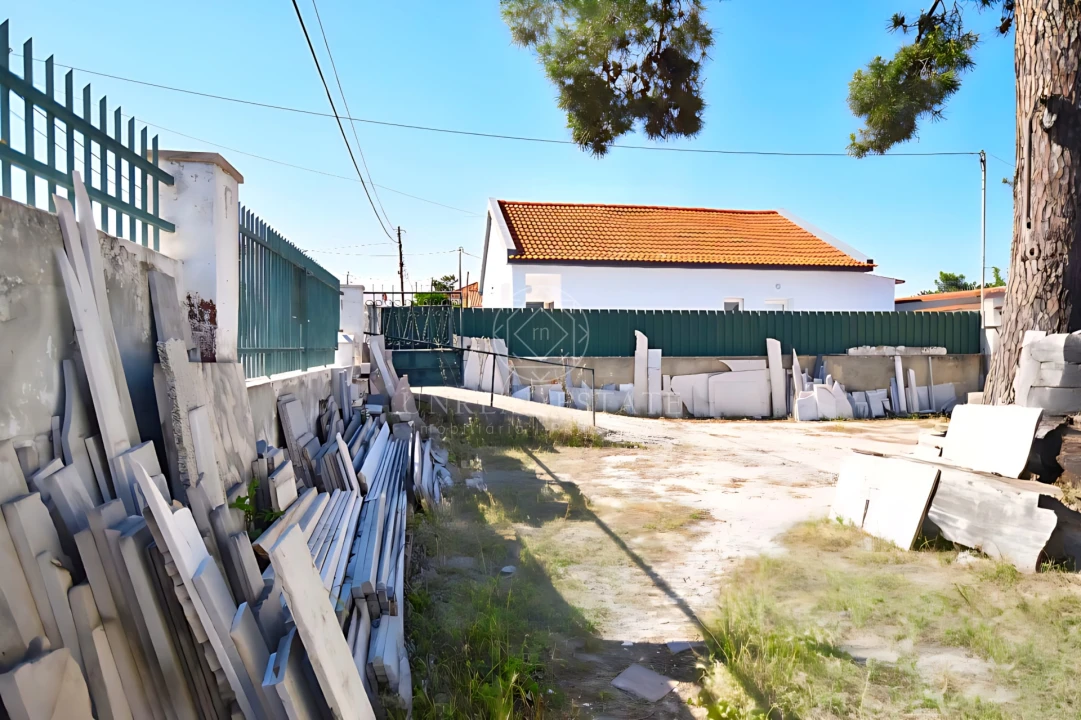 Armazém para Venda em Quinta do Conde Foto 10