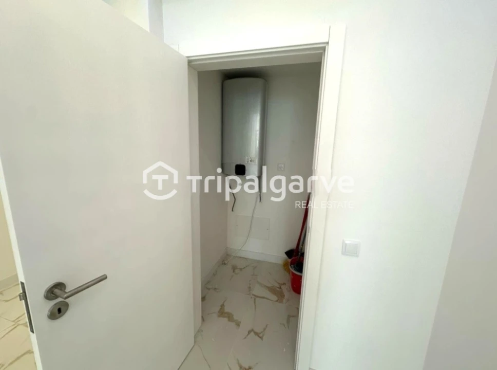 Apartamento T2 para Venda em Quarteira Foto 7
