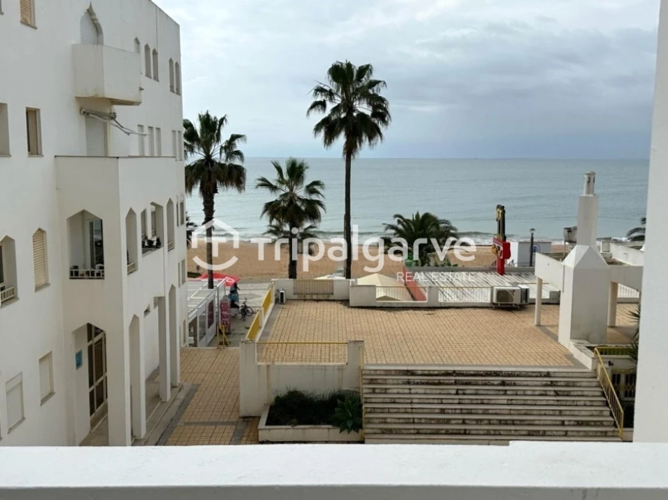 Apartamento T2 para Venda em Quarteira Foto 14