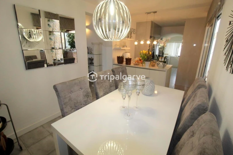 Apartamento T4 para Venda em Albufeira e Olhos de Água Foto 9