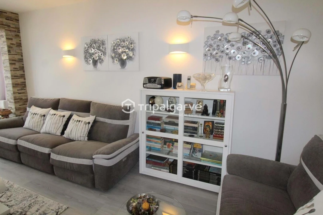 Apartamento T4 para Venda em Albufeira e Olhos de Água Foto 8