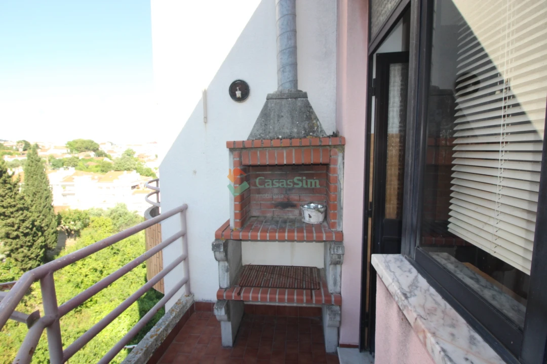 Apartamento T3 para Venda em Torres Novas (Santa Maria, Salvador e Santiago) Foto 1