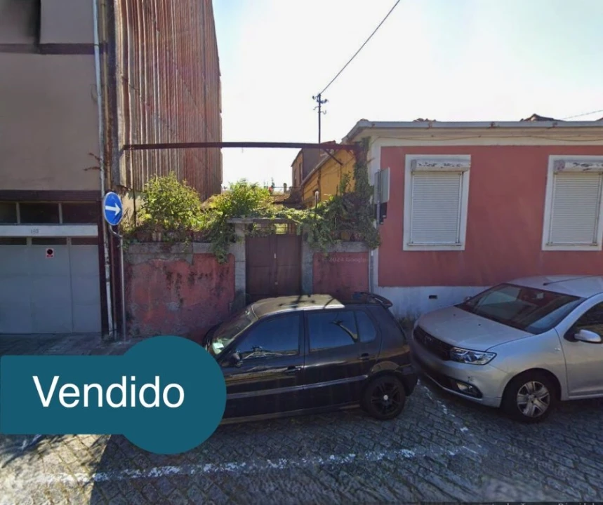 Terreno para Venda em Ramalde Foto 1