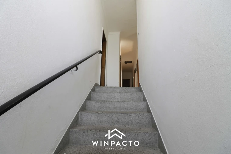 Moradia T3 para Venda em Canas de Senhorim Foto 5