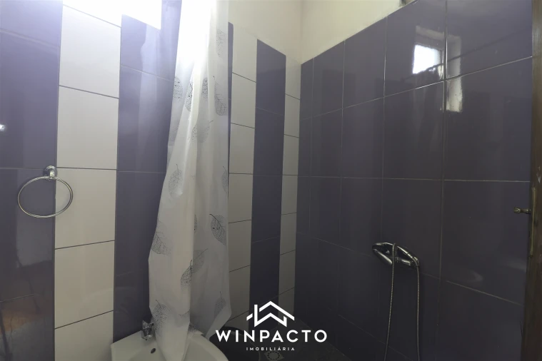 Moradia T3 para Venda em Canas de Senhorim Foto 22