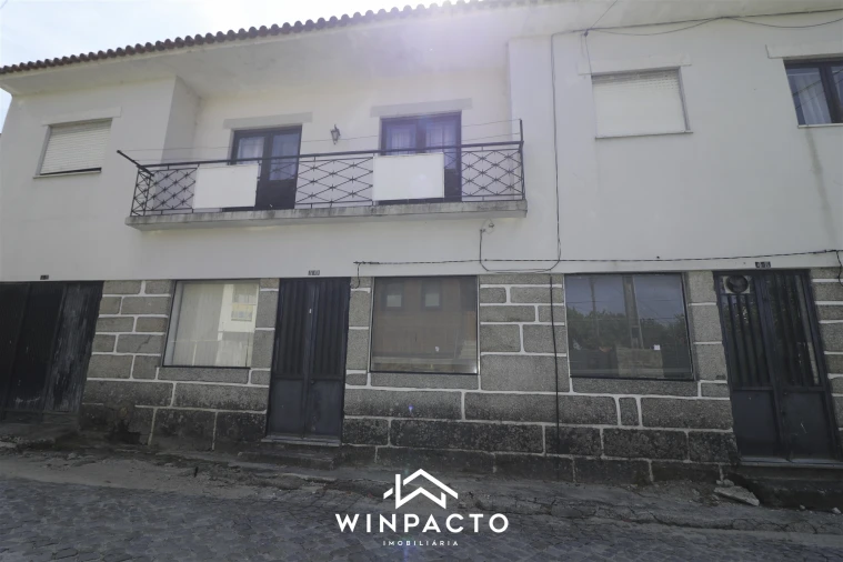 Moradia T3 para Venda em Canas de Senhorim Foto 30