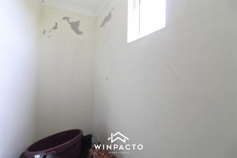 Moradia T3 para Venda em Canas de Senhorim Foto 27