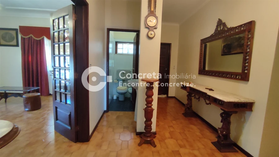 Moradia T4 para Venda em Adães Foto 5