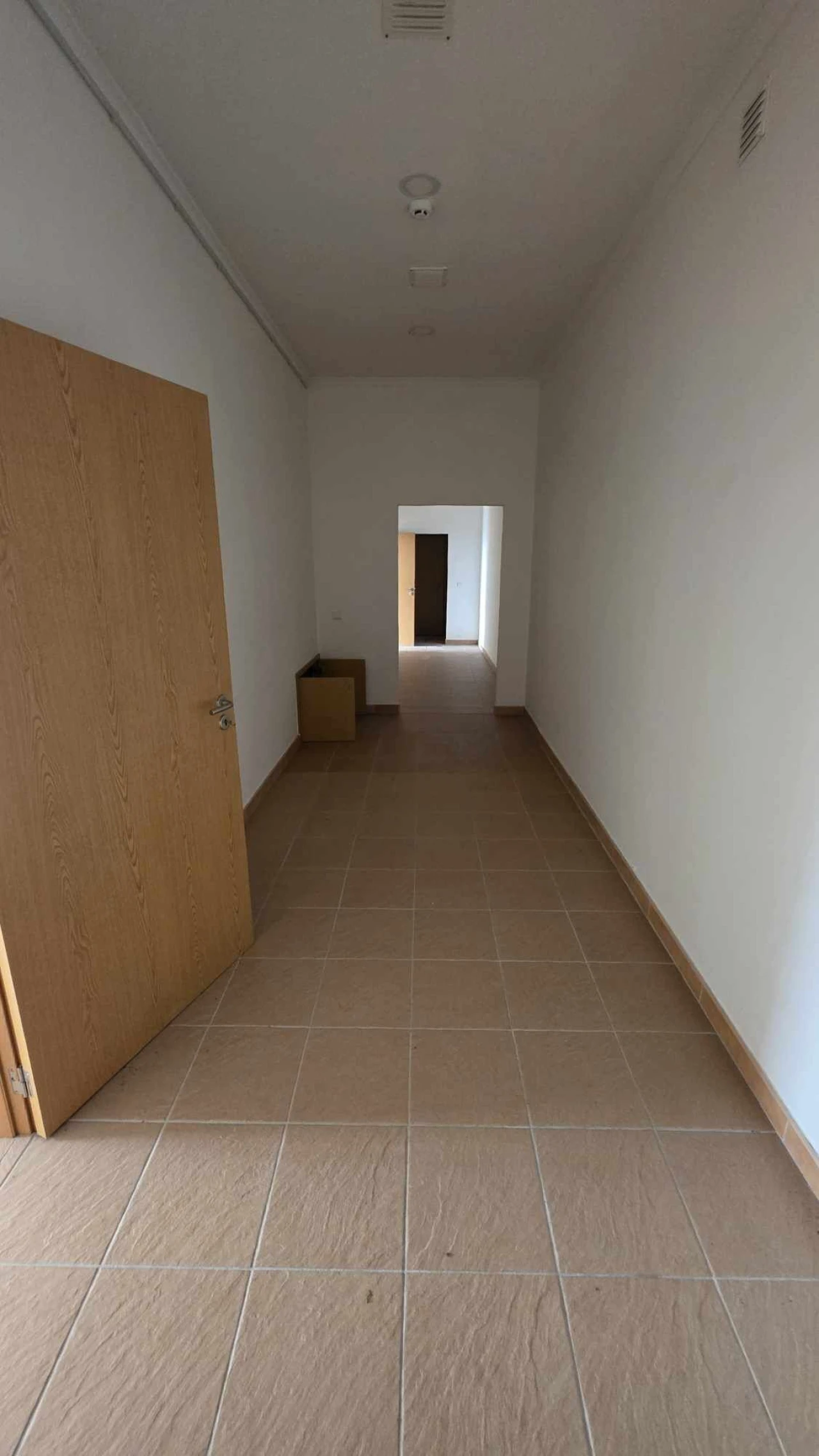 Loja para Arrendamento em São João Baptista e Santa Maria dos Olivais Foto 7