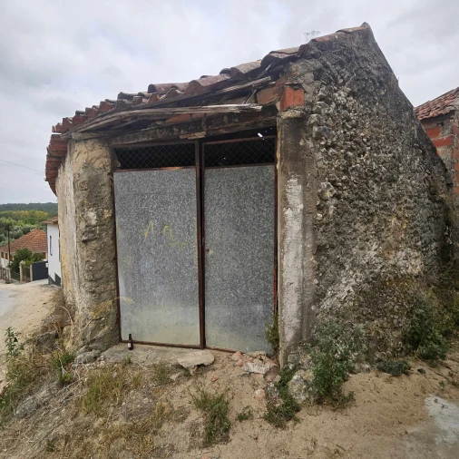 Quinta T0 para Venda em Seiça Foto 3