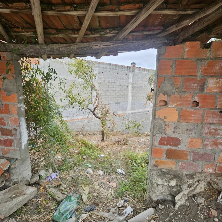 Quinta T0 para Venda em Seiça Foto 9