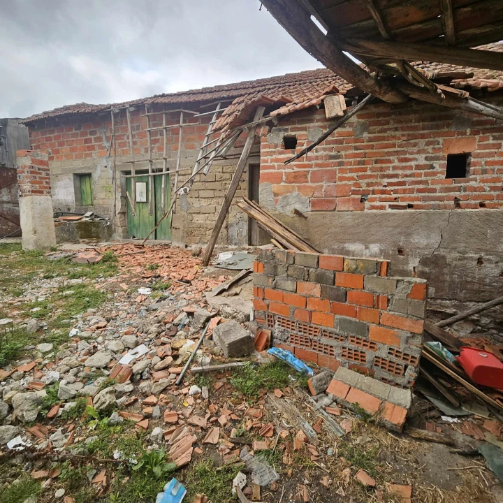 Quinta T0 para Venda em Seiça Foto 7