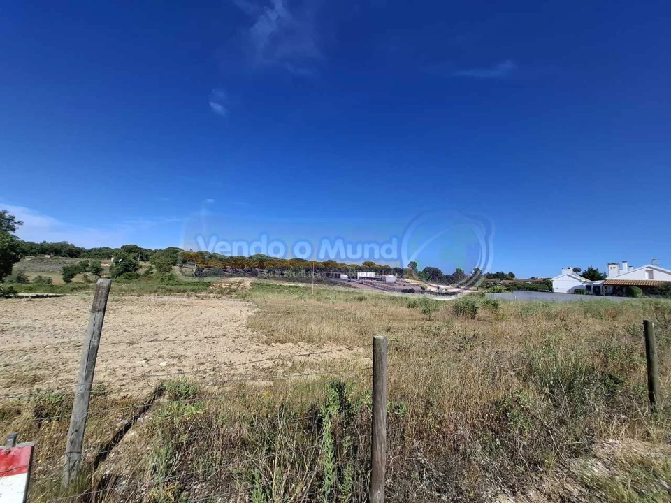 Terreno para Venda em Biscainho Foto 2