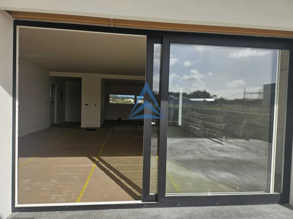 Moradia T5 para Venda em Tornada e Salir do Porto Foto 17