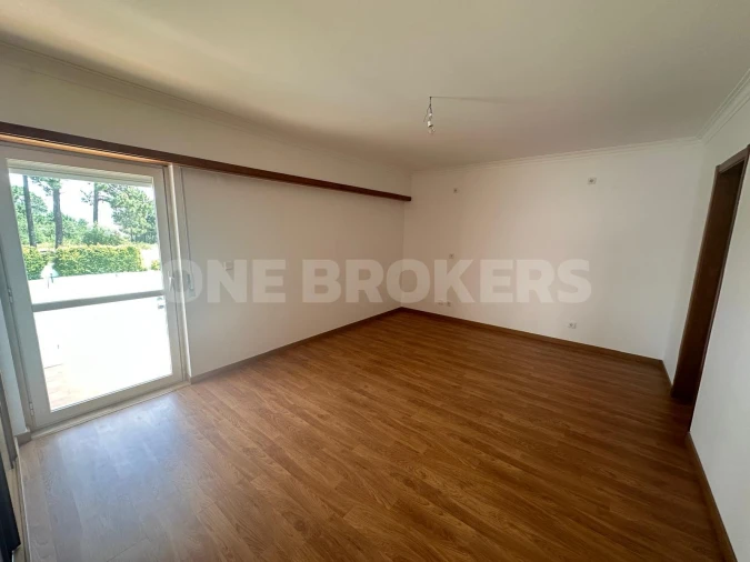 Moradia T4 para Venda em Sesimbra (Castelo) Foto 7