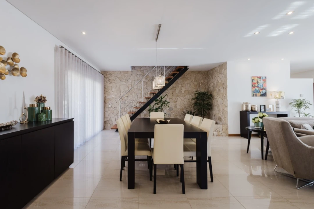 Moradia T4 para Venda em Alqueidão Foto 32