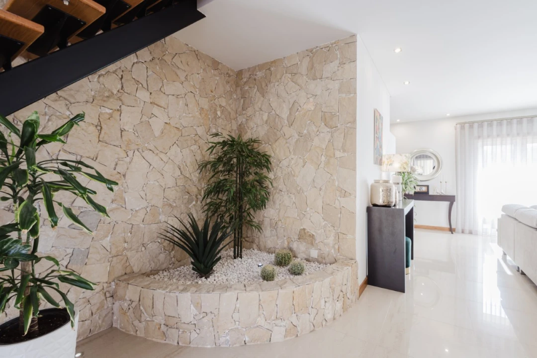 Moradia T4 para Venda em Alqueidão Foto 10