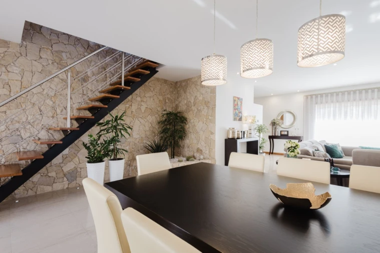 Moradia T4 para Venda em Alqueidão Foto 5