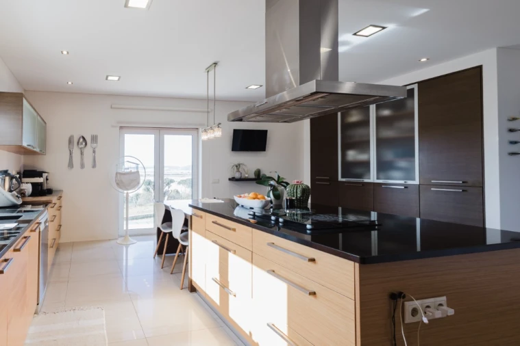 Moradia T4 para Venda em Alqueidão Foto 12