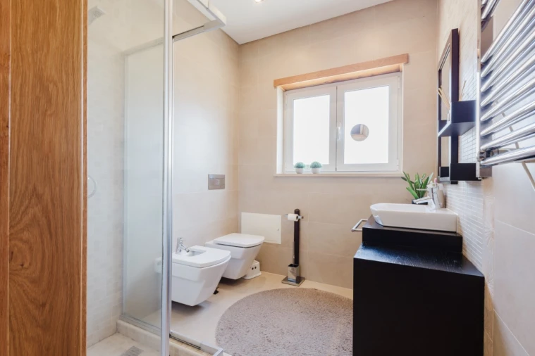 Moradia T4 para Venda em Alqueidão Foto 16