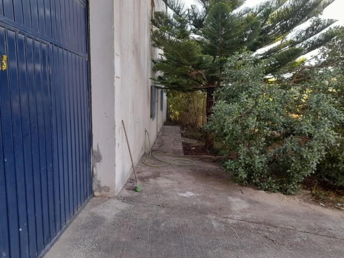 Armazém para Venda em Amiais de Baixo Foto 5