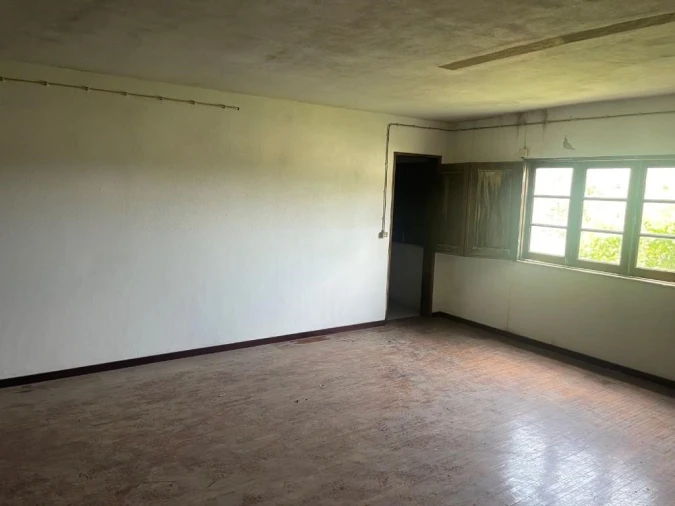 Armazém para Venda em Amiais de Baixo Foto 8