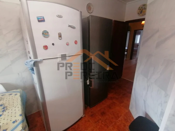 Quarto para Arrendamento em Ramada e Caneças Foto 17