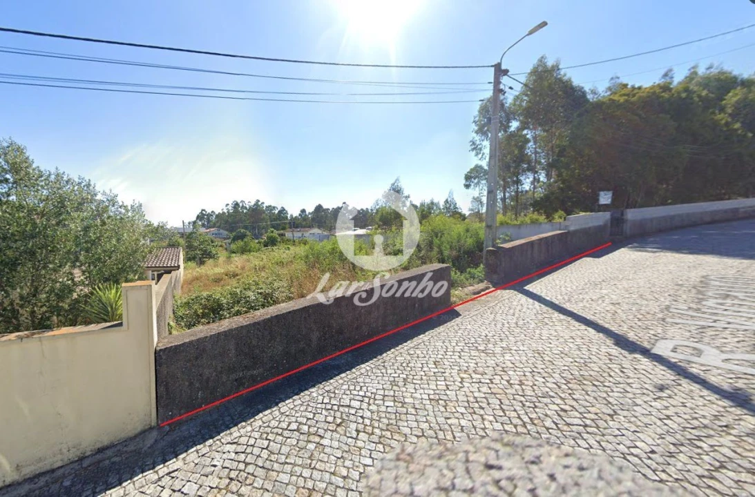 Moradia T3 para Venda em Lousado Foto 13
