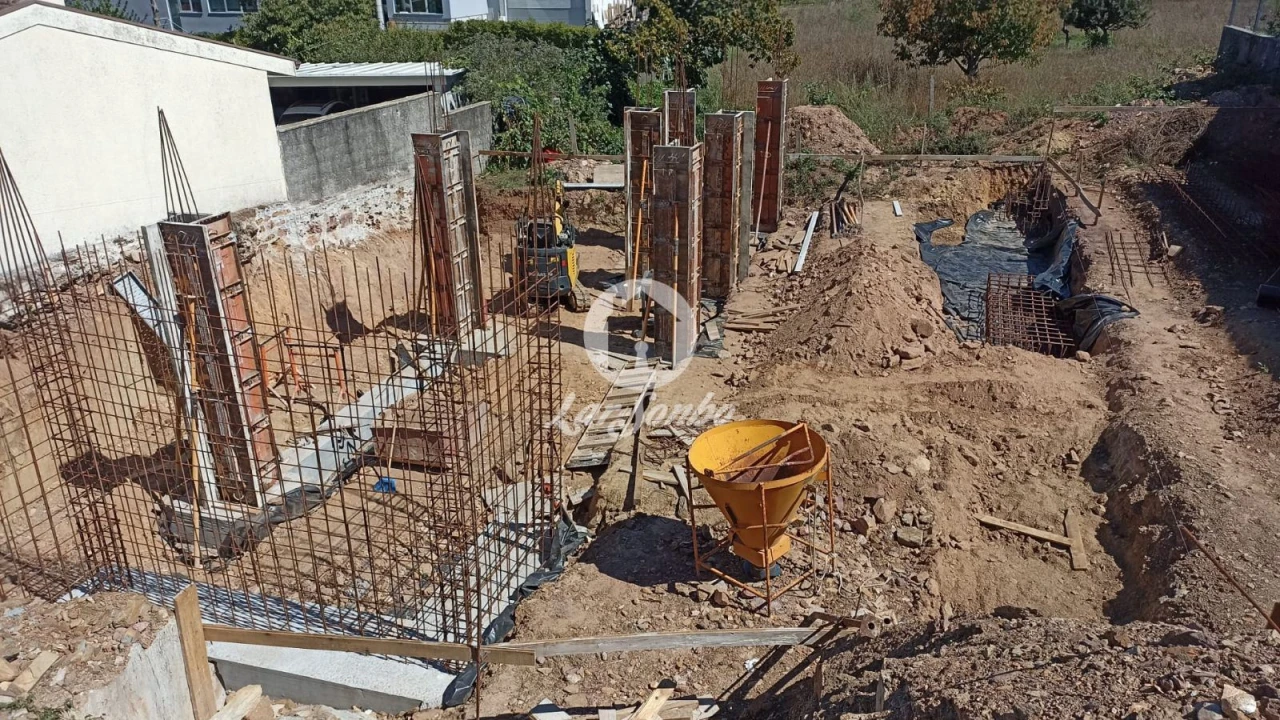 Moradia T3 para Venda em Santo Tirso, Couto (Santa Cristina e São Miguel) e Burgães Foto 3
