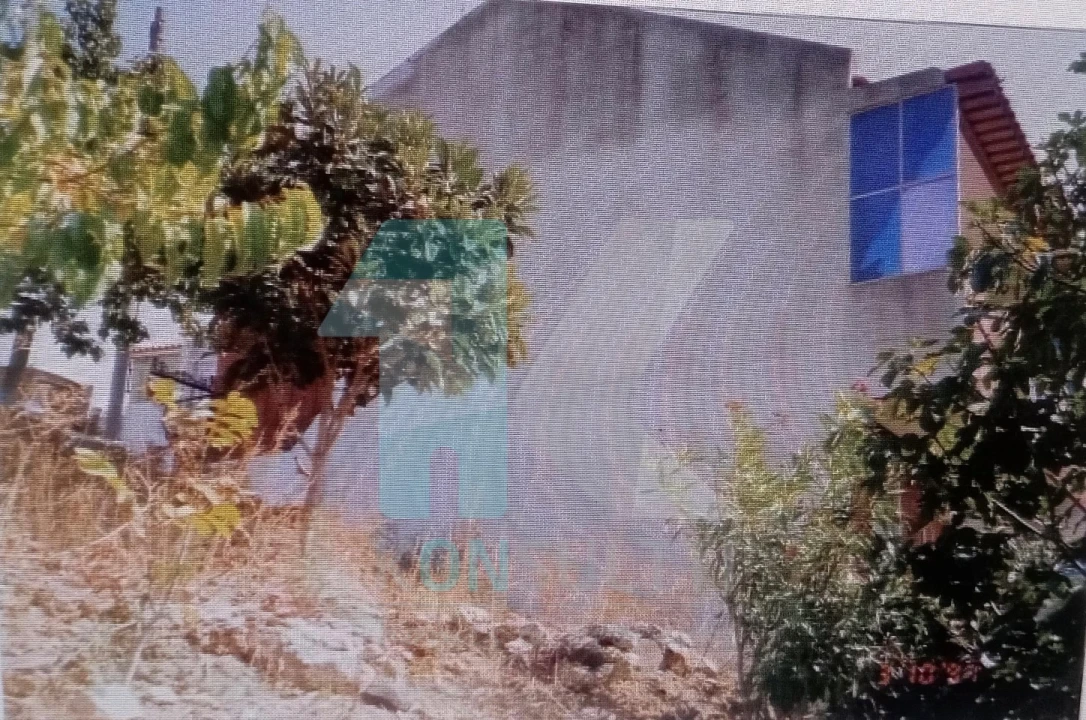 Prédio para Venda em Ramada e Caneças Foto 7