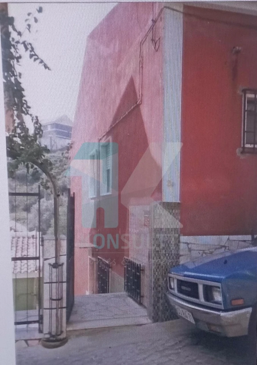 Prédio para Venda em Ramada e Caneças Foto 6