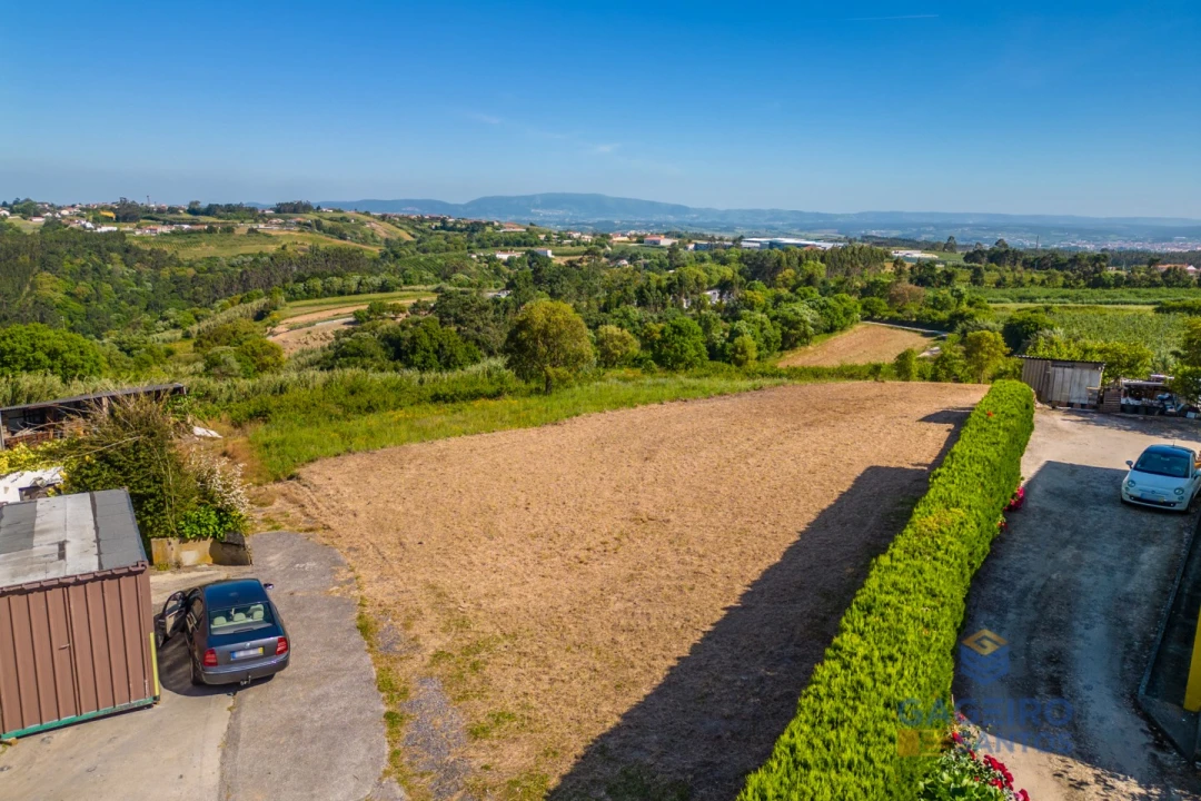 Terreno para Venda em Usseira Foto 11