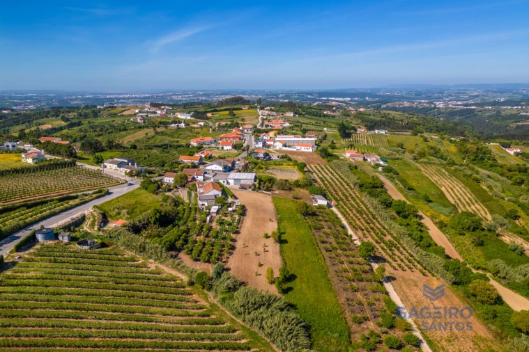 Terreno para Venda em Usseira Foto 15