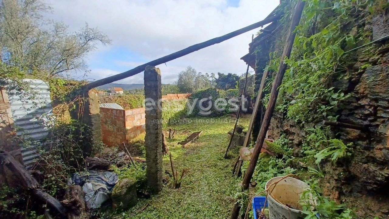 Moradia T4 para Venda em Olalhas Foto 11