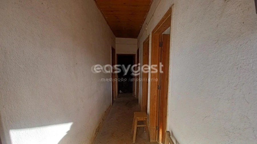 Moradia T4 para Venda em Olalhas Foto 6