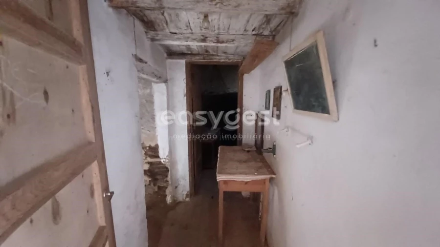 Moradia T4 para Venda em Olalhas Foto 10