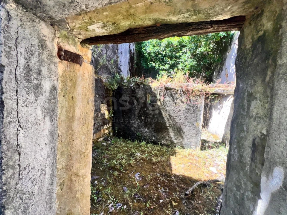 Moradia T1 para Venda em Chãos Foto 11