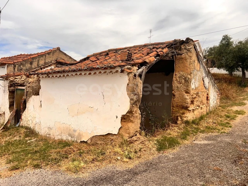 Moradia T2 para Venda em Bemposta Foto 1