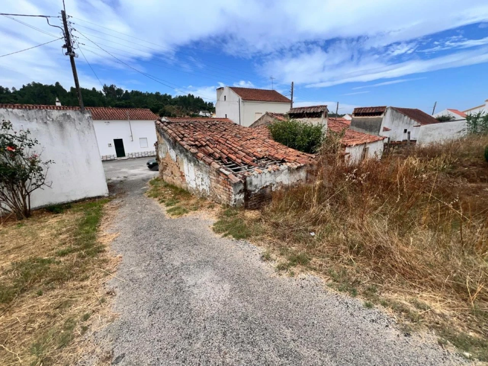 Moradia T2 para Venda em Bemposta Foto 3