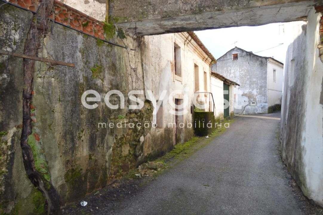 Moradia T4 para Venda em Sardoal Foto 4