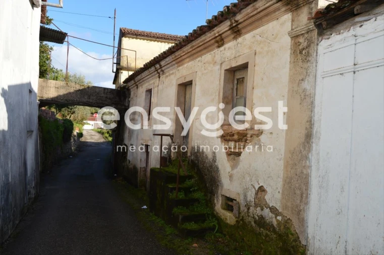 Moradia T4 para Venda em Sardoal Foto 5