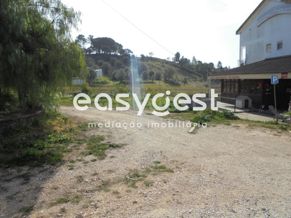 Moradia T3 para Venda em Carregueiros Foto 3