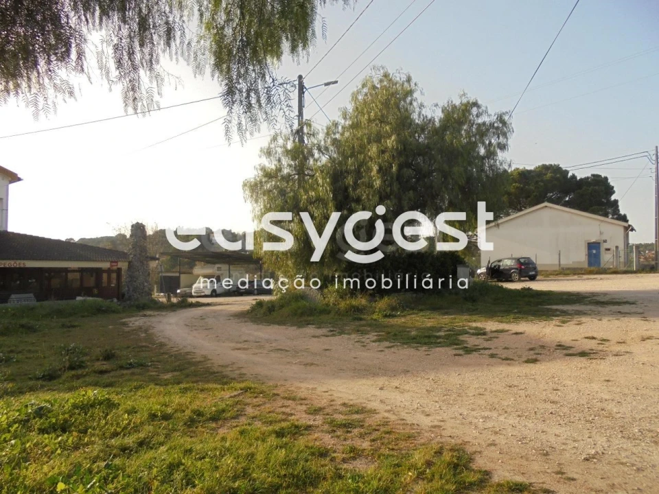 Moradia T3 para Venda em Carregueiros Foto 11