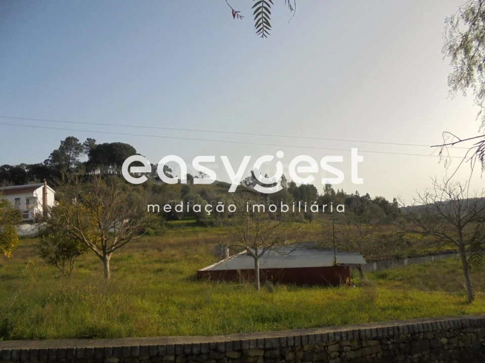 Moradia T3 para Venda em Carregueiros Foto 14