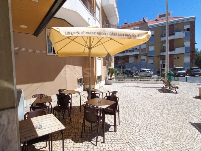 Negócio para Venda em Santa Iria de Azoia, São João da Talha e Bobadela Foto 7