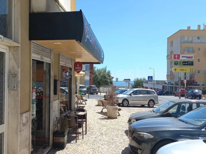 Negócio para Venda em Santa Iria de Azoia, São João da Talha e Bobadela Foto 10