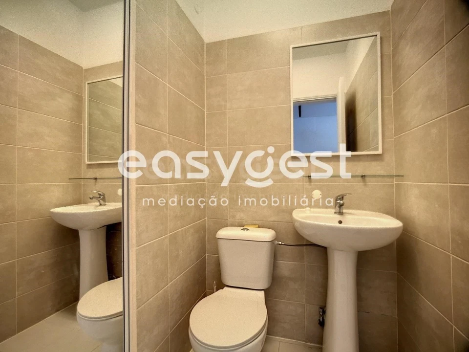Apartamento T3 para Venda em Santa Clara Foto 13